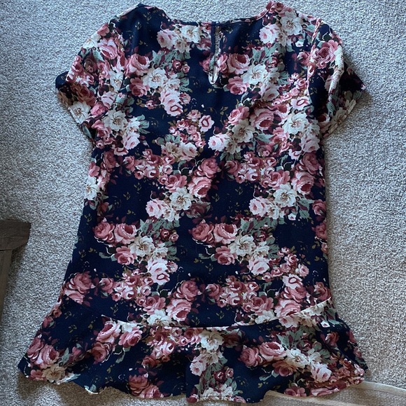 Floral Pleione Top - Picture 3 of 3